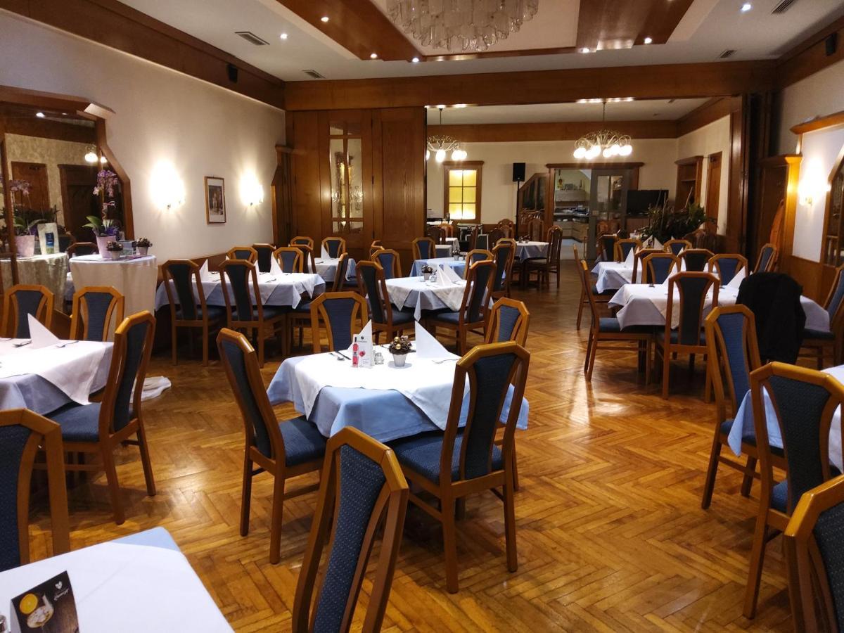 Hotel-Gasthof-Fleischerei - Zur Alten Post Schwanberg Ngoại thất bức ảnh